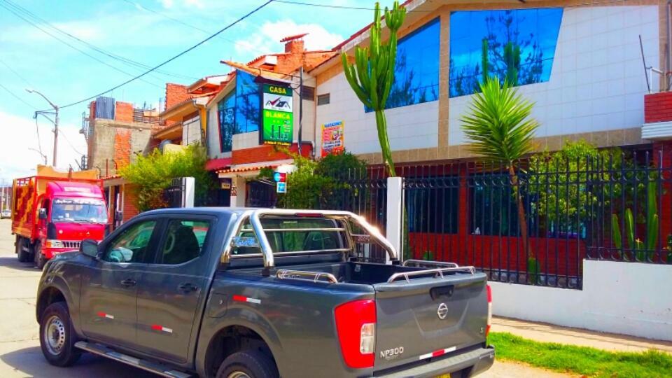 Casa Blanca Hospedaje Huamancaca Exterior photo