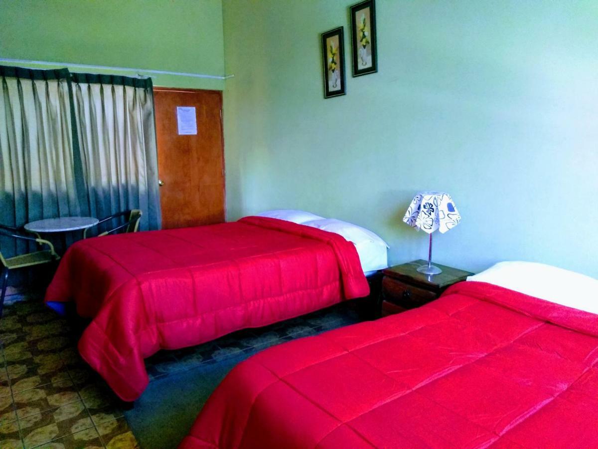 Casa Blanca Hospedaje Huamancaca Room photo